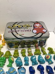 Gogo’s Crazy Bones Huge Mixed Lot of 275+ Figures, Tin, & Stickers