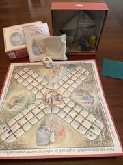 Peter Rabbit Ludo Board Traditional Game Company Wood Pieces Beatrix Potter 2004