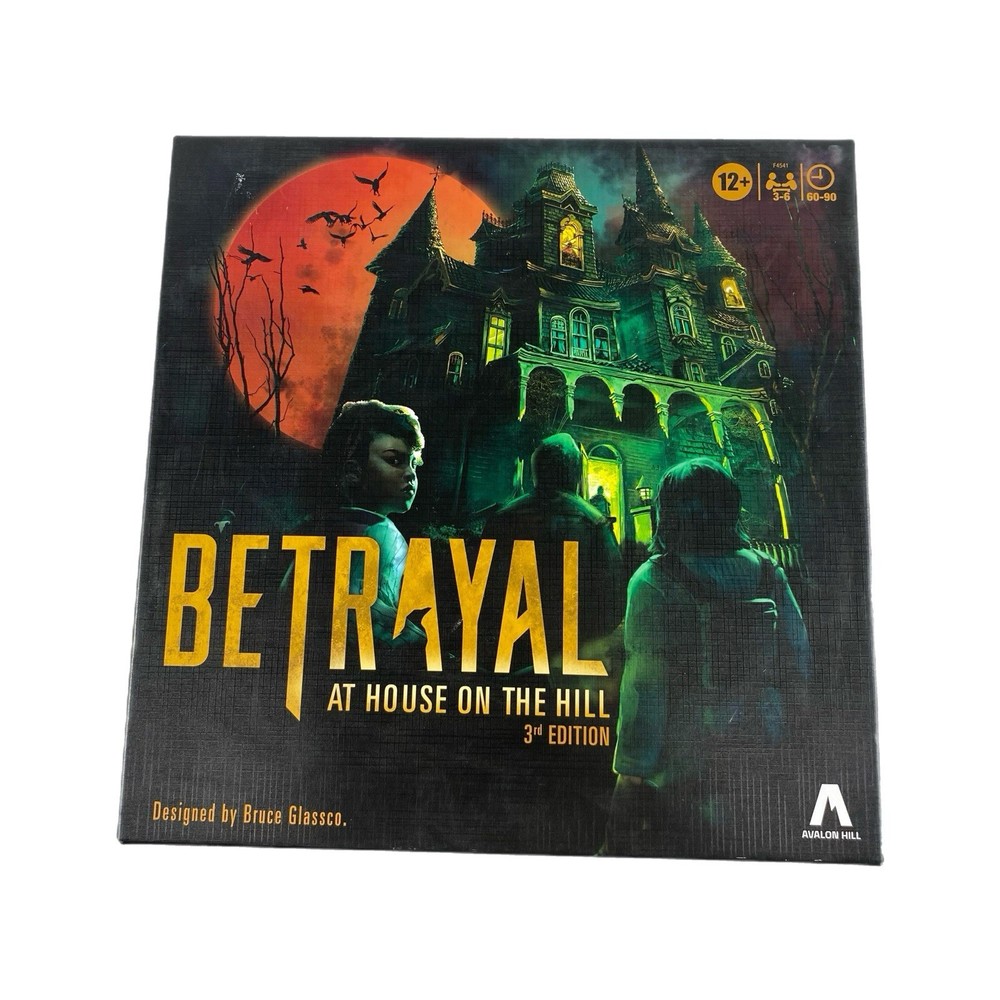 Hasbro Gaming ~ Betrayal at The House on The Hill ~ 3rd Edition. COMPLETE!!!