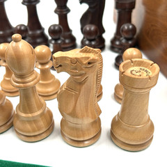 House of Chess Grand Master Staunton Set 3-3/4″ King 2 Queens Acacia Boxwood