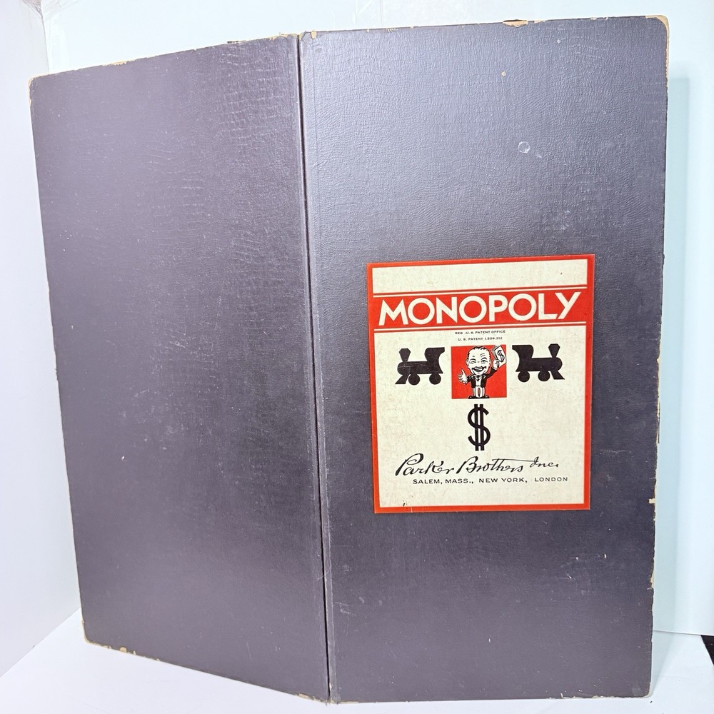 VINTAGE MONOPOLY BOARD 1935 – 1933 CHAS. B. DARROW- BOARD ONLY