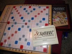 SCRABBLE GAME (2009) wood Box Complete