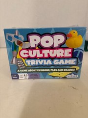 Pop Culture Trivia Game Fashion Fads & Crazes new sealed Ages 12 Up 2+ Players