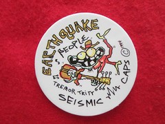 RARE! 30 SEISMIC CAPS 1994 Limited Edition milkcaps pogs tazos by Brian Bent