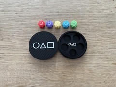 3D Printed Gonggi (Gong-gi) Korean Jacks – Case Included