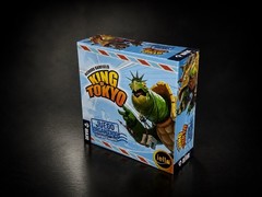 King of Tokyo Tournament Kit, 4 Promo Monsters, 16 Buttons, 18 Promo Cards.