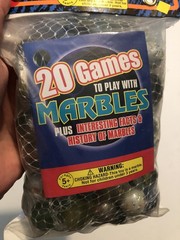 Champion Marbles 75 Marbles 3 Shooters Game (C 1996) Various Colors V4D23