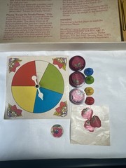 Vintage 1981 Parker Brothers Strawberry Shortcake in Big Apple City Board Game