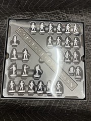 The Last of Us: Escape the Dark Collector’s Edition Horror Board Game 1P