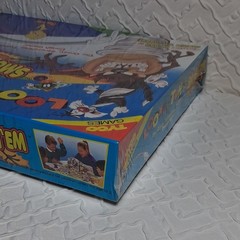 Tyco Games Looney Tunes Smush ‘Em Board Game w/ 4 Dough Cans 1994 MPN 7071