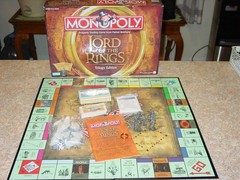 Monopoly – The Lord of Rings Trilogy Edition Medium, Multicolor