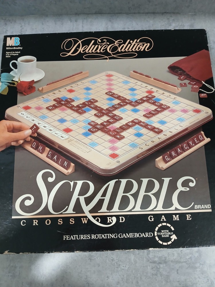Milton Bradley Scrabble Deluxe Edition Rotating Gameboard Turntable 1989 4034