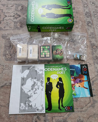 Codenames Duet 2 Player Co-op Board Game 100% Complete Czech Games Edition
