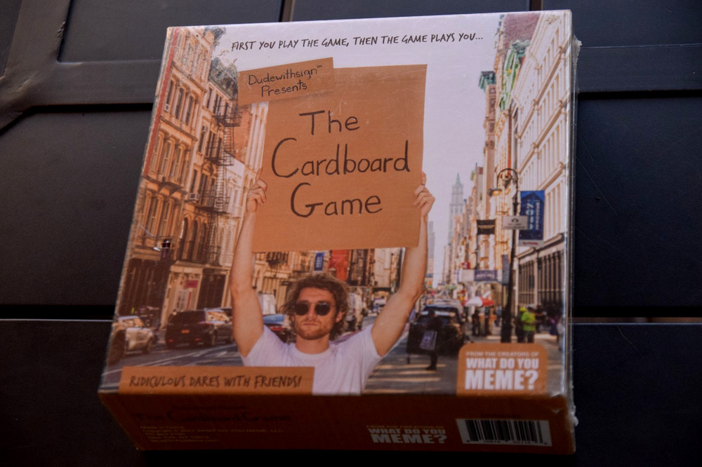 The Cardboard Game Ridiculous Dares With Friends NEW SEALED