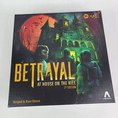 Avalon Hill Hasbro Gaming Betrayal at The House on The Hill 3rd Edition Open Box