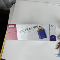 Pictionary The Game of Quick Draw 2009 Parker Brothers Adult Game 3+ Players NEW