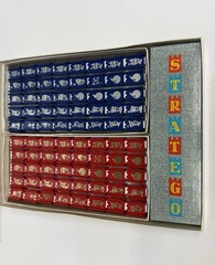 Milton Bradley Stratego Fine Edition Board Game Complete Set 2 Players 10+ 1961