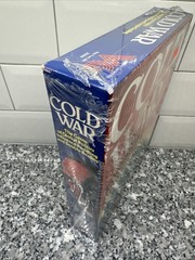 VG Victory Games 1984 : COLD WAR game – Game of Global Politics (SEALED)