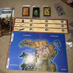 George R. Martin Game of Thrones and Expansion Clash of Kings board game