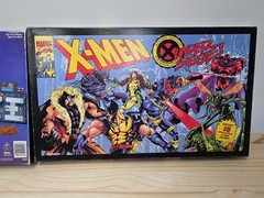 1994 X-Men Under Siege 100% Comple Board Game Marvel Comics Pressman 18 Figures
