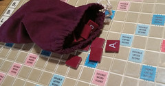 Milton Bradley Scrabble 4034 Rotating Game Board Deluxe Edition 1989