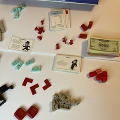 Monopoly City Board Game Family Hasbro 2009 Incomplete PARTS ONLY 3D Buildings