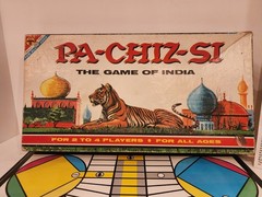 Vintage ” PA-CHIZ-SI” Board Game The Game of India Transogram Family Game