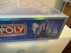 Monopoly Disney Edition Board Game Hasbro Parker Brothers 2001 Sealed Bilingual