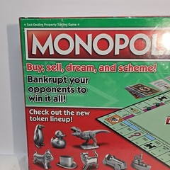 MONOPOLY CLASSIC Hasbro Family Board Game NEW Sealed 2016 New Token Lineup