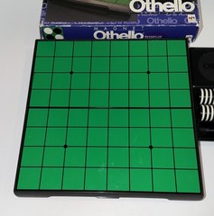 Vintage MegaHouse Japanese Magnet Othello Portable Board Game Magnetic With Box