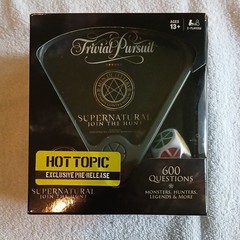 Trivial Pursuit Supernatural Join the Hunt Hot Topic Exclusive Pre-Release