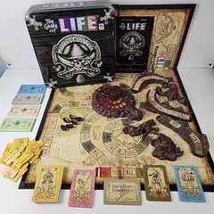 Disney Pirates of the Caribbean The Game of Life Collector Edition Tin