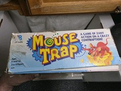 Milton Bradley 1999 Mouse Trap Building Game ( Complete)