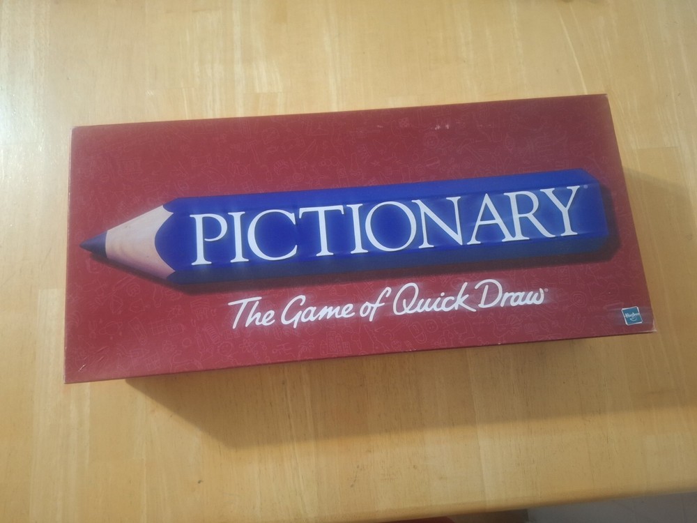 Hasbro Pictionary The Game of Quick Draw Gameplay 1999 04531 Vintage