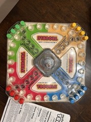 VINTAGE 1986 TROUBLE MILTON BRADLEY MB POP-O-MATIC BOARD GAME