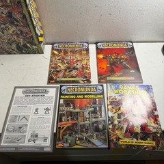 Necromunda Games Workshop Tabletop Sci-Fi Board Game With Outlanders Expansion