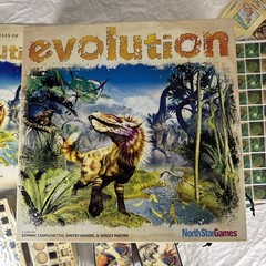 Evolution – North Star Games – 2014 Survival Strategy Game 1st Edition – New