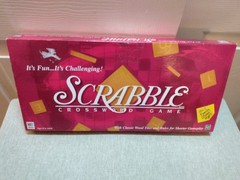 4 Vintage 1998-2000 Hasbro Board Games Bundle – Clue, Life, Scrabble & Sorry!
