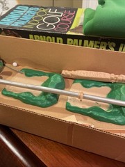 Vintage 1968 Arnold Palmer’s Indoor Golf Course Game MARX 5280 Large