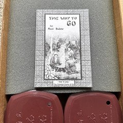 Japanese Go Set Wooden Board Stones Vintage Used Japan, Complete, Near Mint! FS!