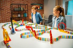 Goliath 81007 “Domino Express Amazing Looping 16 Game for 8 years to 12 years