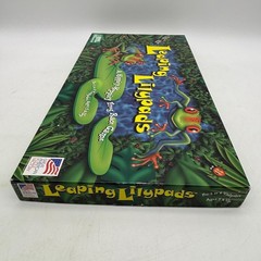 VINTAGE Leaping Lilypads Game COMPLETE GAPF 2000 Kids Frogs Animals