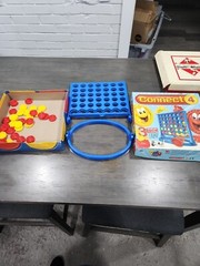 Monopoly Luxury French Edition 1975 With Connect 4 Some Missing Pieces To Both
