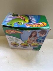 Hasbro Gaming Crocodile Dentist Kids Board Game, Ages 4 and Up ~ Free Ship!