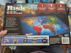 RISK Board Game 100% COMPLETE 2010 R10A