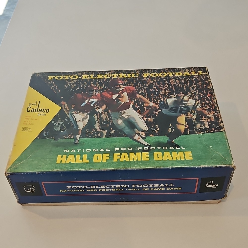 Cadaco Foto-Electric Football Hall of Fame Board Game 1970 Sports Teen Adult