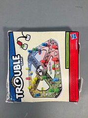 Hasbro Gaming Trouble Board Game for Kids Ages 5 and Up 2-4 Players (Packaging m