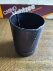 Vintage ’86 Casino Yahtzee Game by Milton Bradley Missing 1 Die Dice Cup Cracked