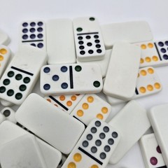 Cardinal Mexican Train Domino Game Set Score Sheets Metal Case Complete