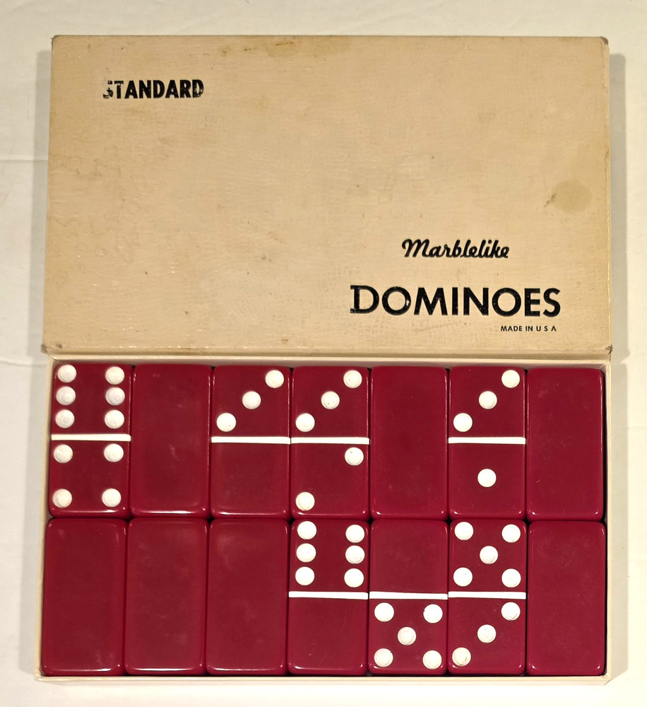 Vintage Puremco MFG. Co. Marblelike Dominoes No. 616 Red Waco TX USA Standard